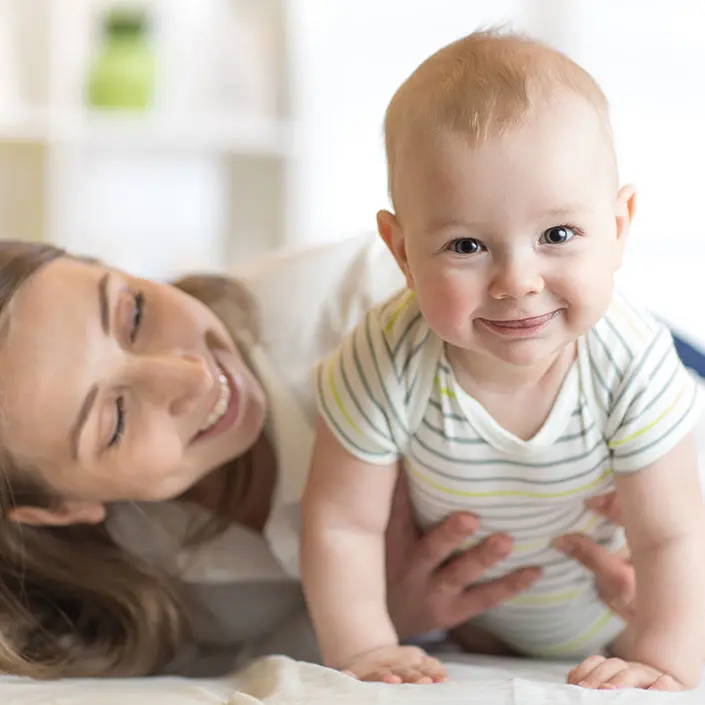 Mutter mit ihrem Baby